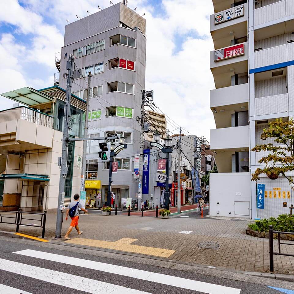 つつじ公園通り入口